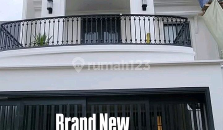Rumah Lux Permata Buana Hadap Utara Rumah Lux Permata Buana Hadap Utara