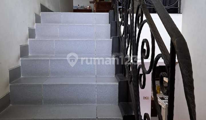 Lepas Cepat Rumah Hook Permata Buana 