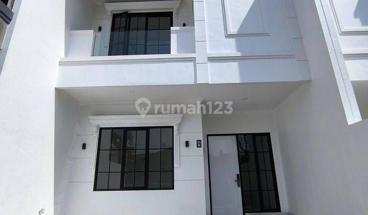 Brand New Rumah Villa Meruya Hadap Selatan  1