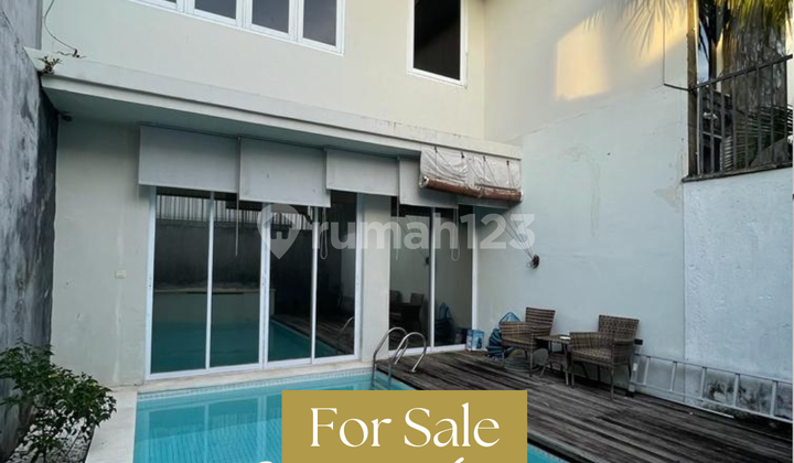 Lepas Cepat Villa Jimbaran, Swimming Pool