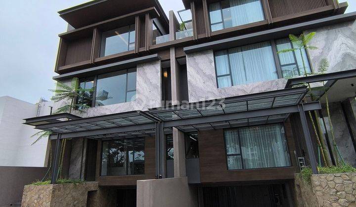 Brand New Rumah Eksklusif View Danau, Design Modern 1