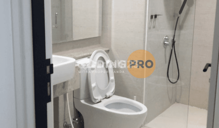 kamar mandi disewakan apartemen gold coast pik