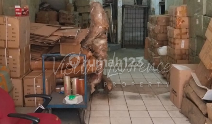 For Sale: Attached Shop House in Karang Anyar, Sawah Besar, Main Road 2