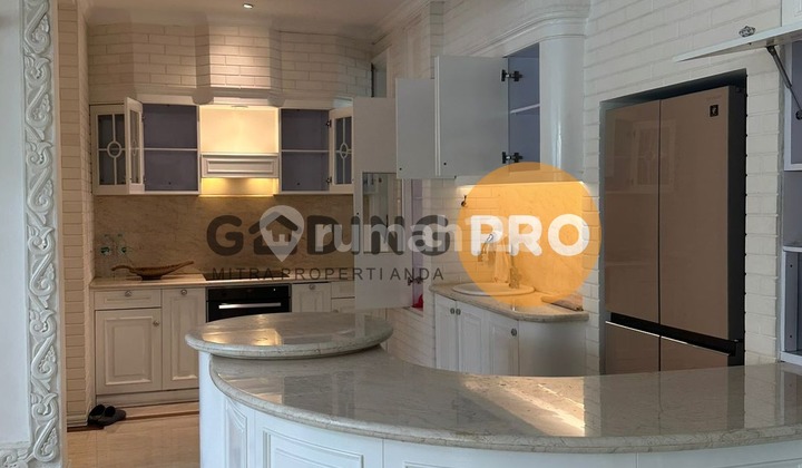 For Rent: Pondok Indah House Jakarta Furnished With Swimming Pool