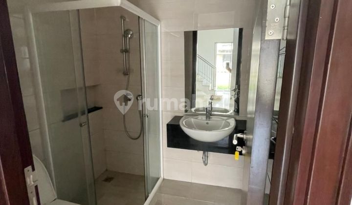 Termurah rumah Golf Island Hook 8x15 sudah AJB 2