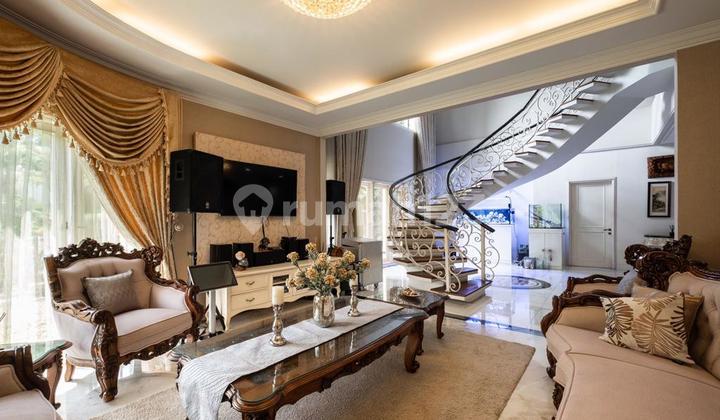 Rumah mewah Mayang PIK modern bagus siap huni
