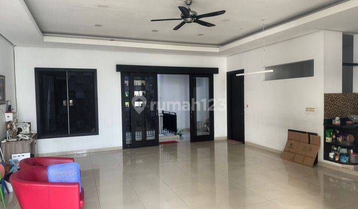 Rumah Grisenda Pik Minimalis 3lantai Bagus Siap Huni 1