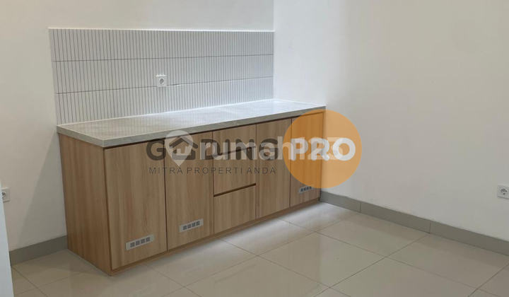 Jual Rumah Baru Tanjung Duren Jakarta Barat Siap Huni 2