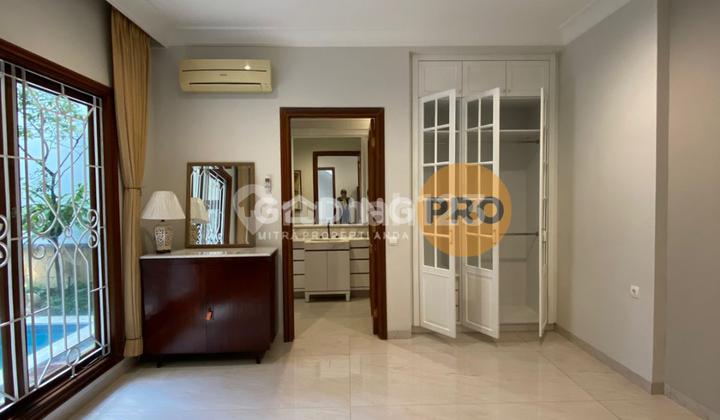 Disewakan Rumah Pondok Indah Rapi Siap Huni Dekat Mall Pim 2