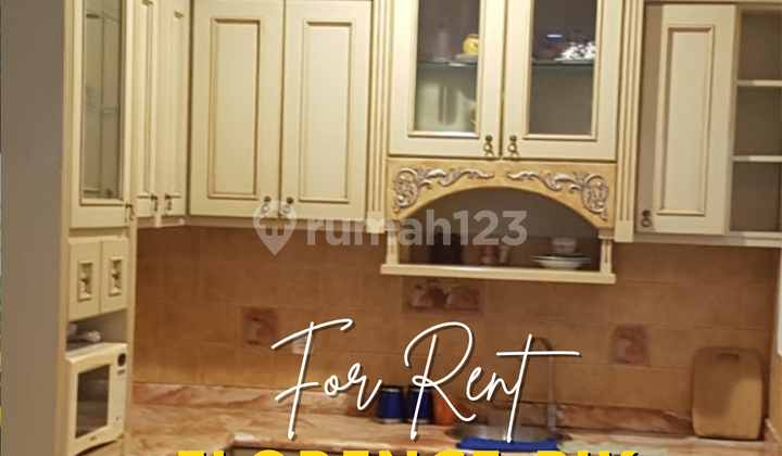 Disewakan Rumah Florence Pik Bagus Furnish 3 Lantai 