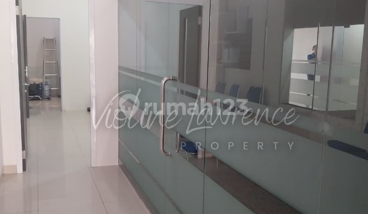 For Rent: Sedayu Square Corner Shop House, Neatly Renovated 2