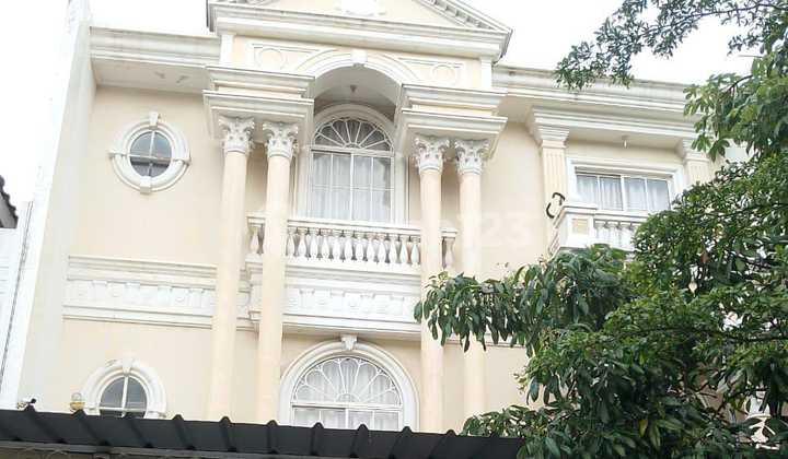 Rumah 3 Lantai Hadap Utara Atap Sudah Baja Ringan Termurah di Pantai Indah Kapuk 1