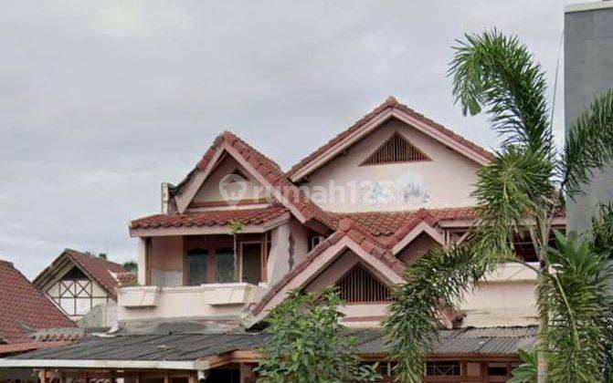 Rumah Besar Hadap Tenggara Harga Termurah Depan Taman Di Banjar Wijaya 1