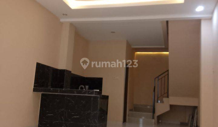 Rumah Baru Minimalis Lokasi Terbaik Harga Murah Di Taman Palem 1