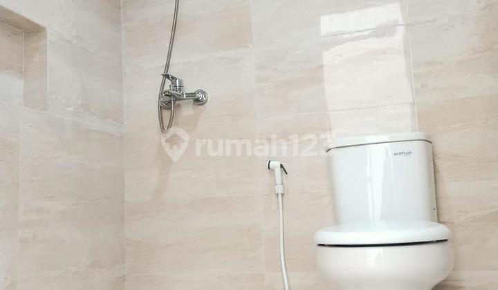 DIJUAL RUMAH FULL RENOVASI BANGUNAN 2 LANTAI HARGA MURAH DI CITRA GARDEN 5 2