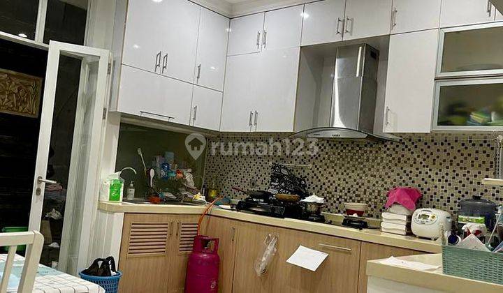 Rumah Semi Furnish Siap Huni Hadap Selatan Harga Termurah di Duta Garden 2