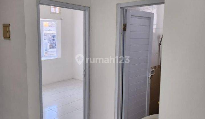 Rumah Besar Hadap Selatan Sangat Terawat Di Citra Garden 2 4