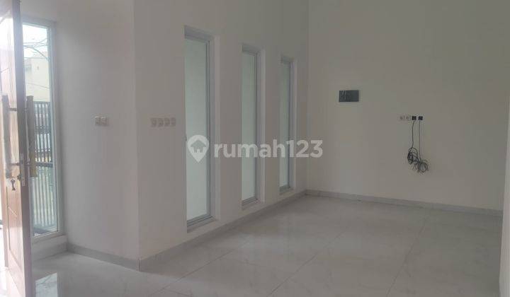 Rumah Baru Minimalis 3 Lantai Jalan Lebar Harga Termurah Di Perumahan Kft 4