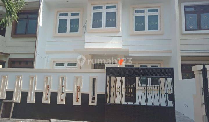 Rumah Bagus Hadap Selatan Jalan Lebar Di Daan Mogot Baru  1