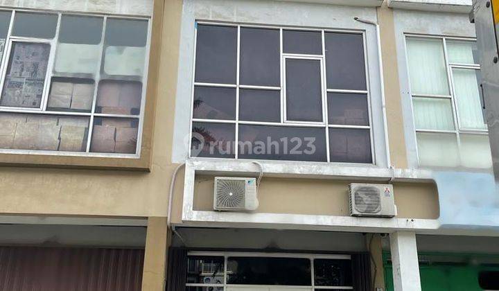 Ruko 3 Lantai Siap Usaha Harga Murah Di Taman Surya 5  1