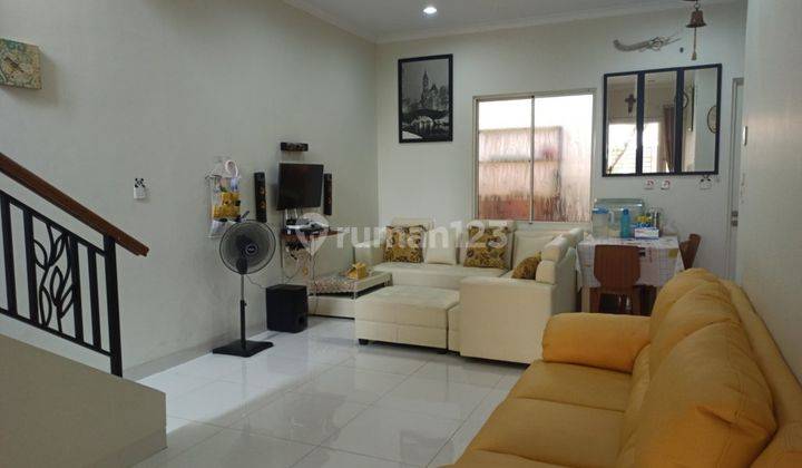 RUMAH FULL RENOVASI HADAP SELATAN HARGA MURAH DI VOLTA GADING SERPONG 1