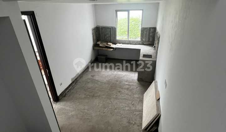 FOR SALE WAREHOUSE AND OFFICE READY TO USE TRONTON ACCESS CHEAP SALE IN PASAR KAMIS TANGERANG FOR SALE WAREHOUSE AND OFFICE READY TO USE TRONTON ACCESS CHEAP SALE IN PASAR KAMIS TANGERANG