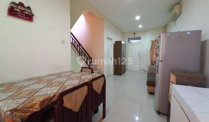 Rumah Hook Bagus Dan Terawat Harga Murah Di Pluit Timur Residence 2