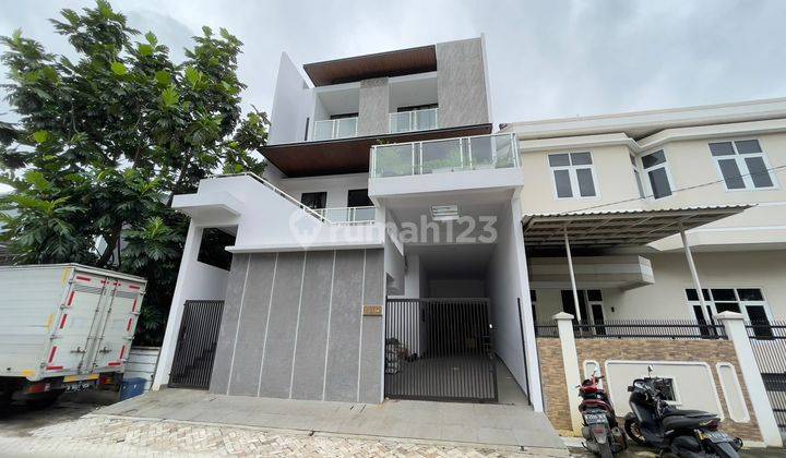 Rumah Baru Miinimalis Hadap Timur Laut Harga Murah Di Taman Surya 5 1