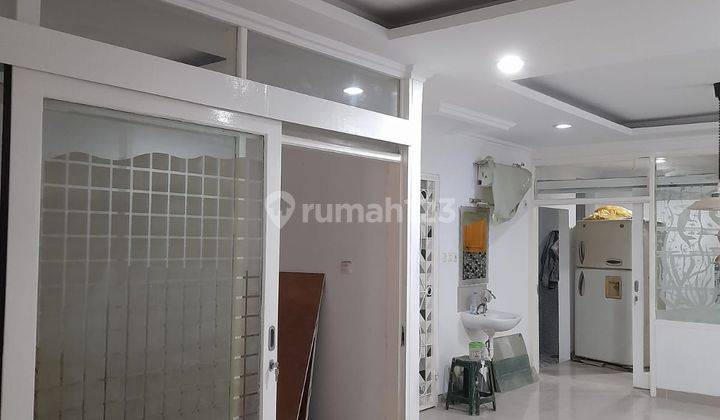 Rumah Semi Furnish Siap Huni Lokasi Bagus Di Taman Palem Lestari 1