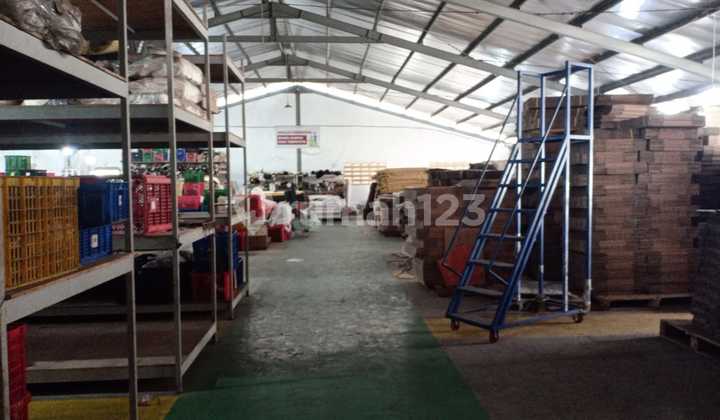 For Sale: 3-Story Warehouse and Office Facing Northeast, Container Access, Affordable Price in Kalideres