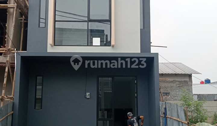 DIJUAL RUMAH BARU MINIMALIS HADAP UTARA HARGA TERMURAH DI PARK RESIDENCE