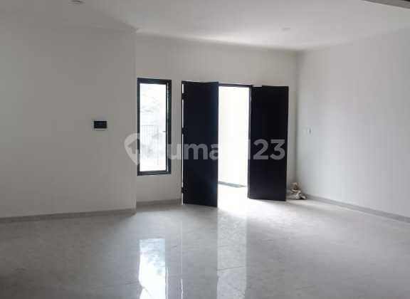 Dijual Rumah Ngantong Bentuk L Turunn Harga Super Murah Lokasi Bagus di Citra 2 Extension 2