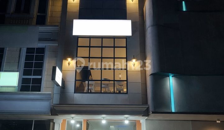 For Sale: Commercial Shop House Ready for Business, Lowest Price in Mendrisio Gading Serpong For Sale: Commercial Shop House Ready for Business, Lowest Price in Mendrisio Gading Serpong