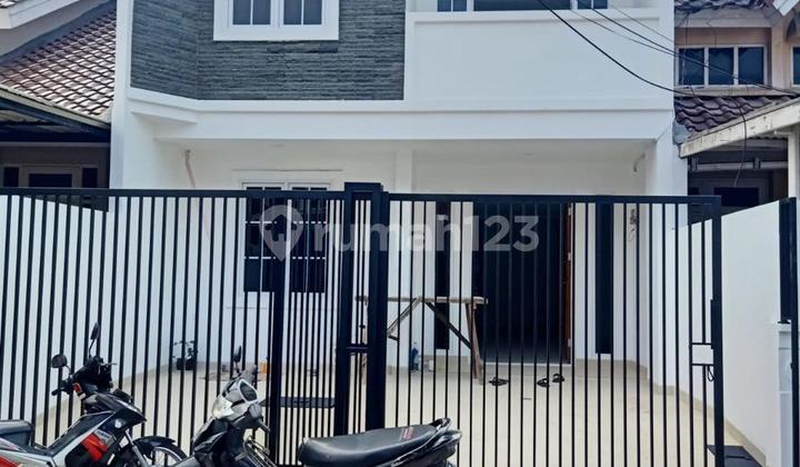 DIJUAL RUMAH FULL RENOVASI BANGUNAN 2 LANTAI HARGA MURAH DI CITRA GARDEN 5