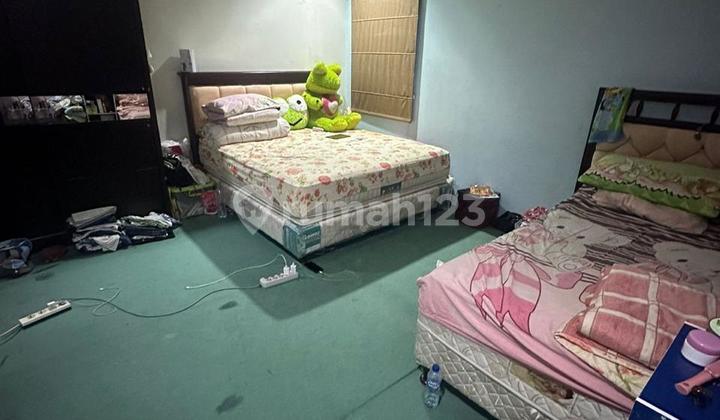 RUMAH BAGUS SIAP HUNI BANGUNAN 4 LANTAI SUDAH HAK MILIK DI PADEMANGAN 2