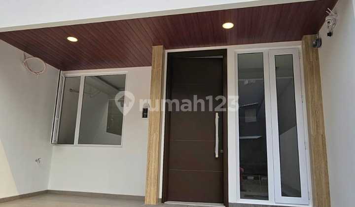 DIJUAL RUMAH BARU MINIMALIS 3 LANTAI HARGA MURAH DI CITY RESORT CENGKARENG 2
