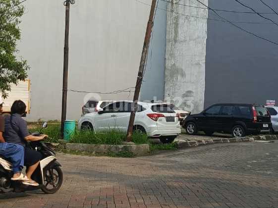 DIJUAL KAVLING HOOK LOKASI TERDEPAN HADAP BARAT DAN TENGGARA DI TAMAN PALEM LESTARI