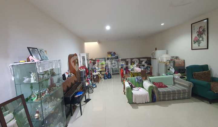 DIJUAL RUMAH MINIMALIS FULL RENOVASI JALAN LEBAR HADAP SELATAN DI TAMAN SURYA 2