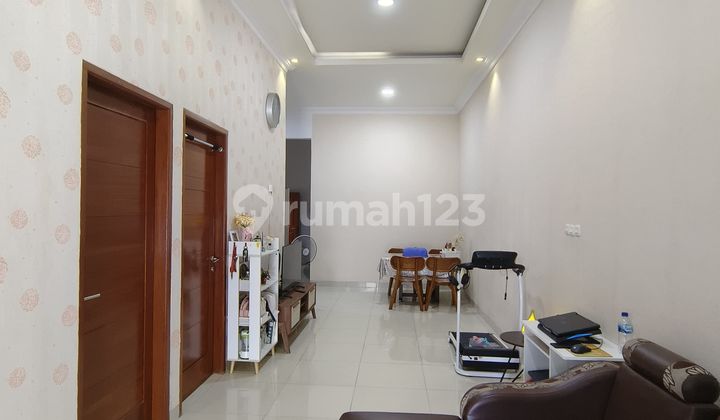 DIJUAL RUMAH CANTIK SUPER MINIMALIS HADAP UTARA HARGA TERMURAH DI DUTA GARDEN 1