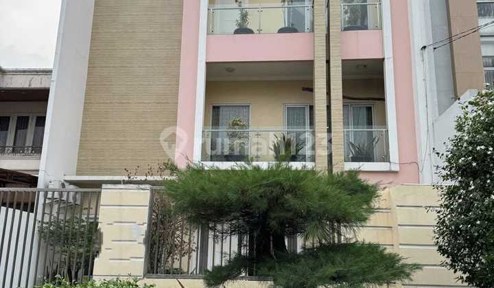 TURUN HARGA JUAL CEPAT RUMAH MEWAH MINIMALIS TERMURAH DI TAMAN SURYA 5