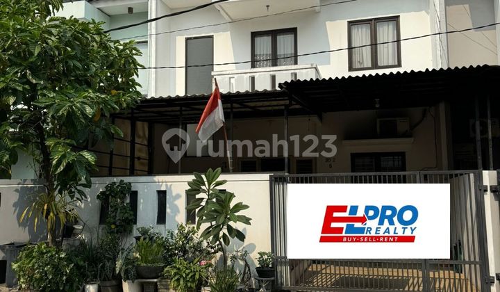 RUMAH BESAR HADAP BARAT LOKASI BAGUS DI GADING SERPONG