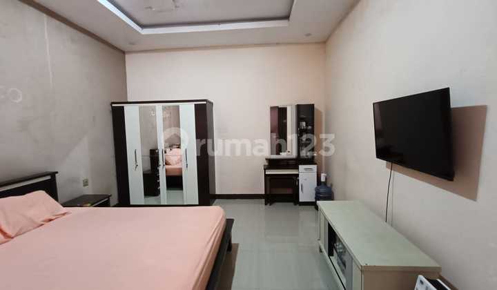 DIJUAL RUMAH SEMI FURNISH CANTIK DAN TERAWAT DI PERMATA TAMAN PALEM 2