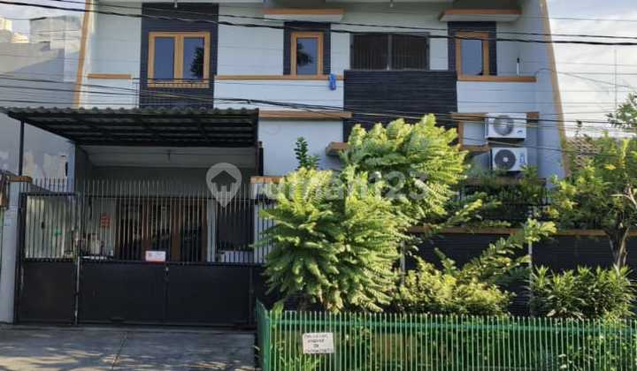 Dijual Rumah Cantik Minimalis Hadap Utara. Murah di Jalan Utama Taman Surya
