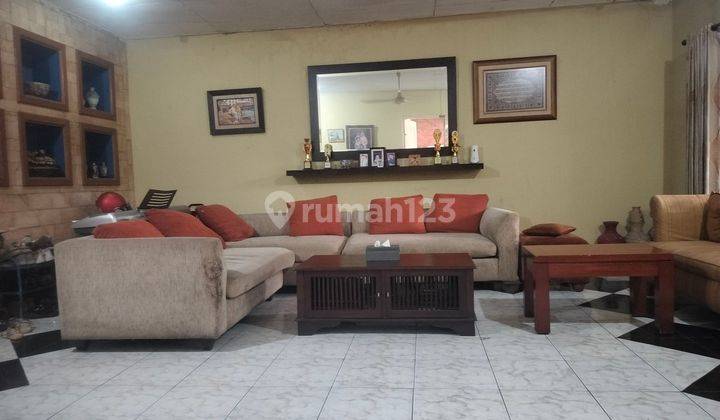 Rumah 3 kamar tidur dengan lokasi yang sangat strategis  1