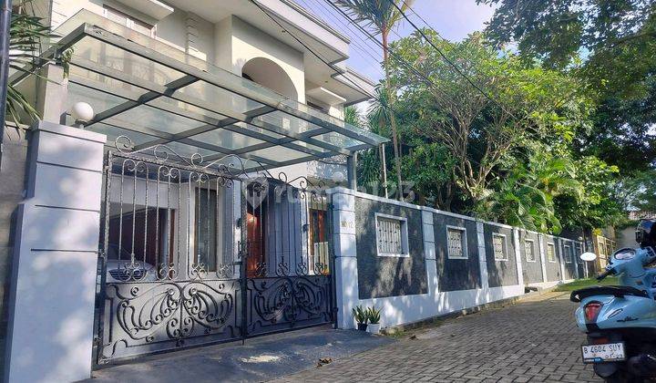 Rumah Cantik Siap Huni 2 Lantai Murah Di Jakarta Selatan 2