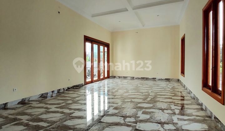 Dijual Rumah di BSD City 2