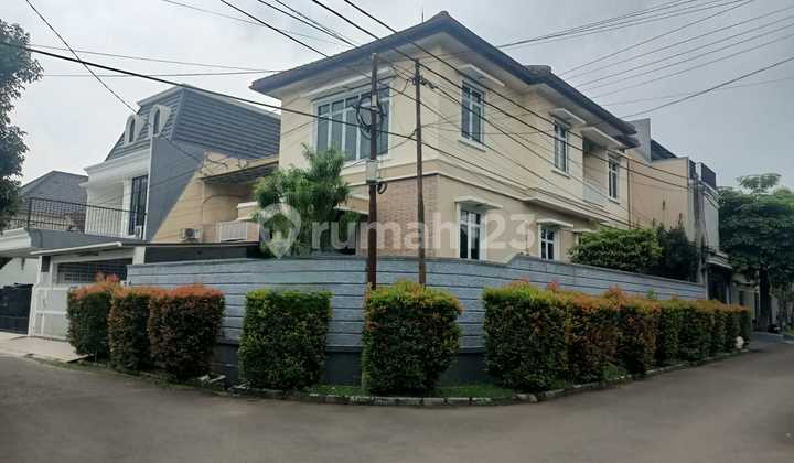 DIJUAL - Rumah Sektor 3 Bintaro, Tangerang Selatan 2