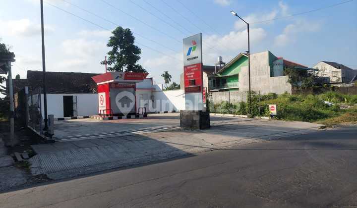 Dijual Tanah Strategis Di Jalan Kabupaten,  Kab. Sleman, DI Yogyakarta