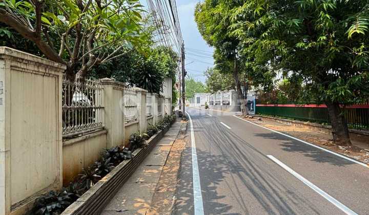 Dijual Rumah Luas Include Kost, Strategis Dekat Permata Hijau, Kebayoran Lama, Jakarta Selatan 2