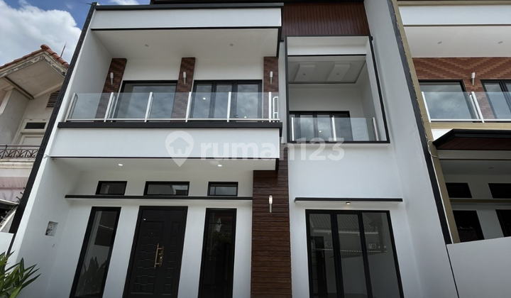 FOR SALE - Brand New House in BSD City, South Tangerang